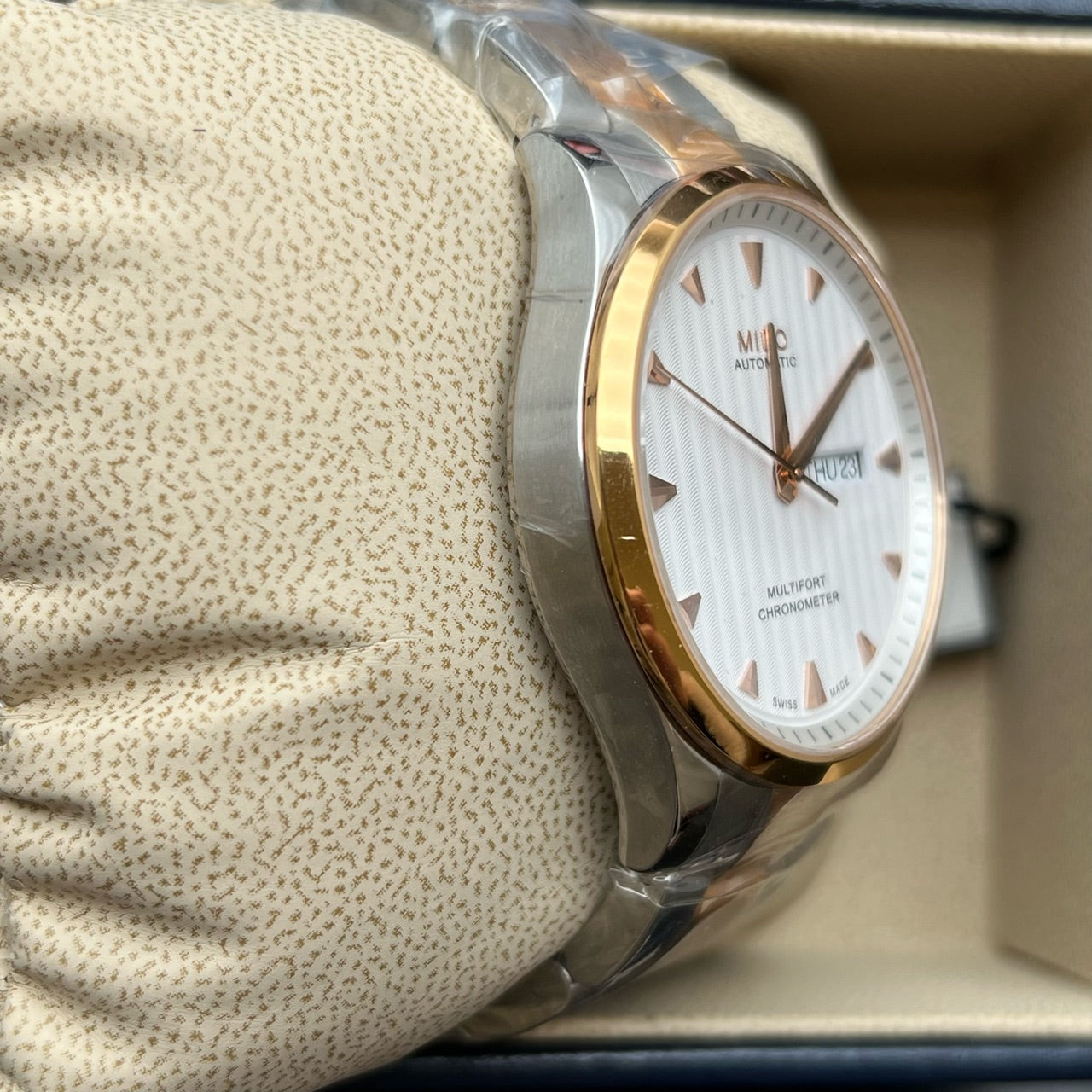 Mido Helmsman Rose gold Automatic (self-winding) watch 42 millimeters M005.431.22.031.00